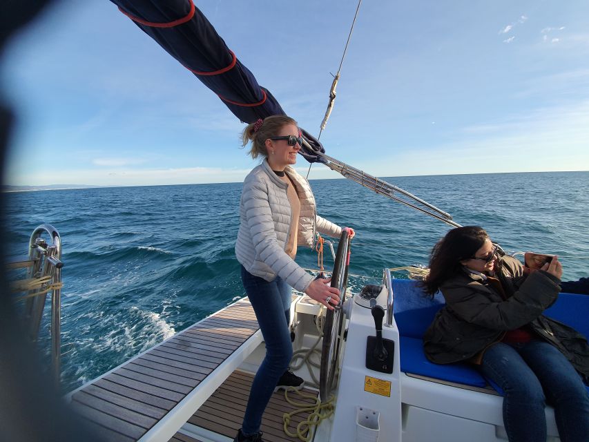 Barcelona: Luxury Private Sunset Yacht Cruise - Open water and the Barcelona skyline