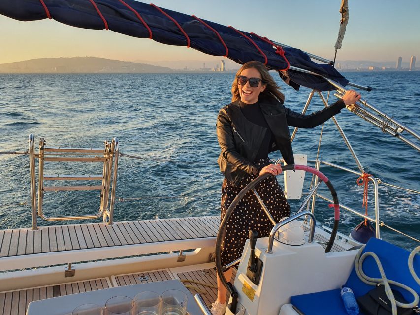 Barcelona: Luxury Private Yacht Daytime Cruise - What the private format is really worth