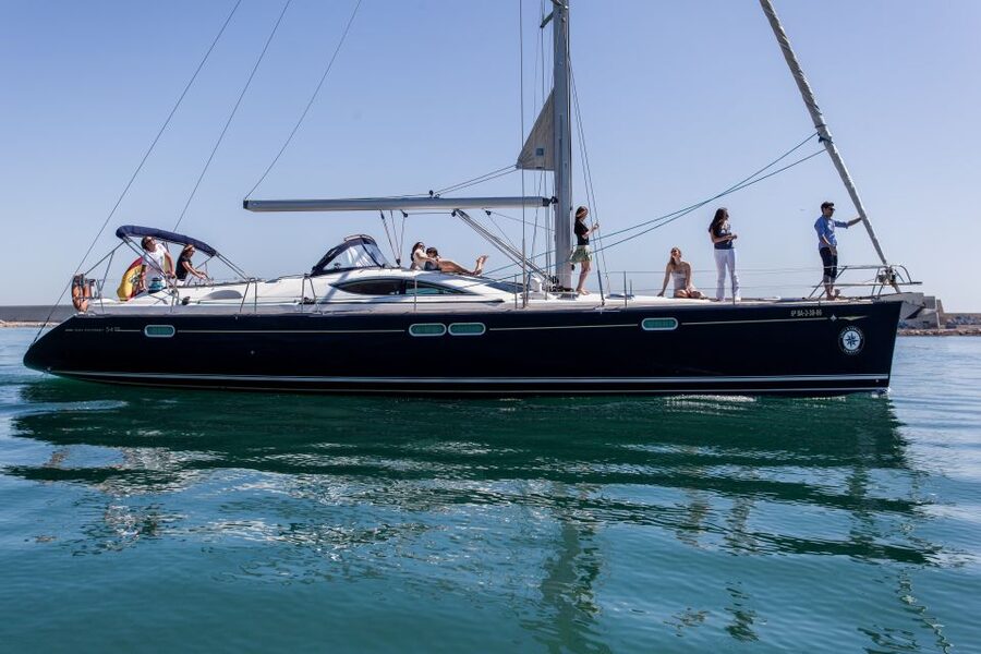 Barcelona: Private Luxury Sailing Tour - The skipper shapes the experience