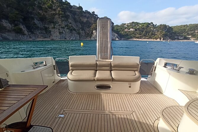 Barcelona Private Luxury Yacht Tour - Who will enjoy Gavina most