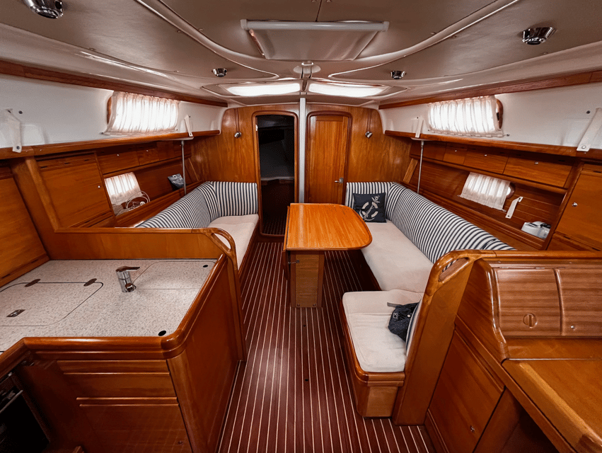 Barcelona: Sail with your private yacht - What to bring for a comfortable sail