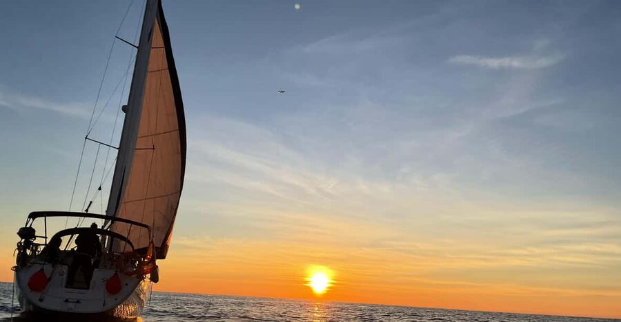 Barcelona Sunset Sailing with Yacht Sashi - The route, stop by stop