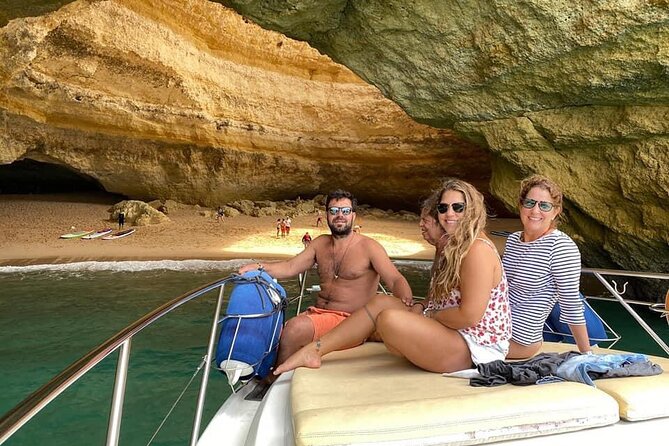 Benagil private yacht from lagos with drinks, tapas, paddle boards and kayak - The crew and family-friendly service