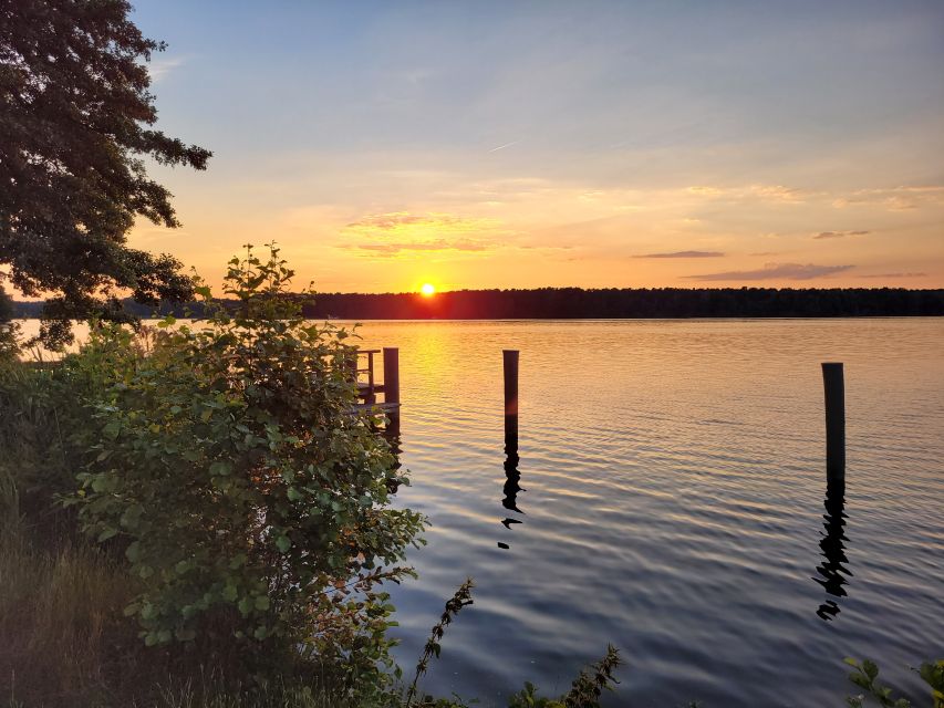 Berlin:Guided South Berlin Yacht Tour with Swim Stop (relax) - Prieros for a small-town pause