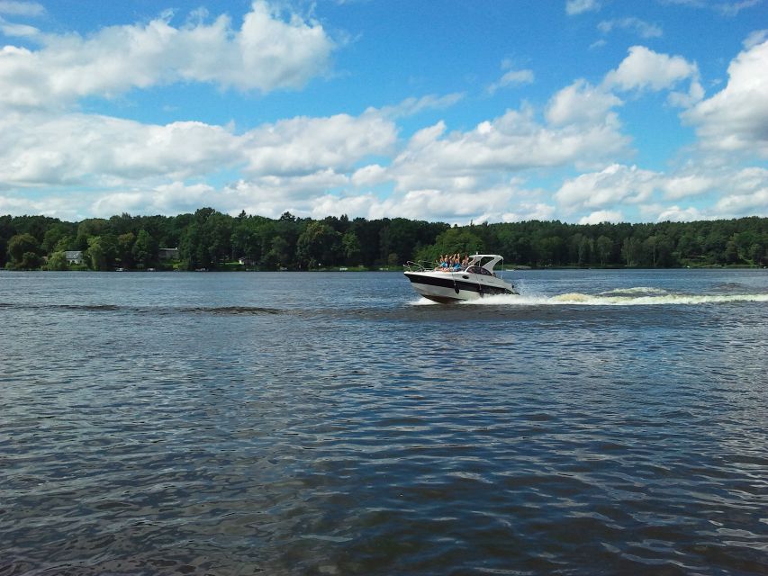 Berlin:Guided South Berlin Yacht Tour with Swim Stop (relax) - Taking the helm toward Klein Köris