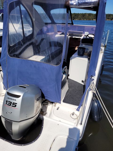Berlin:Guided South Berlin Yacht Tour with Swim Stop (relax) - Cruising through south Berlin’s lake country