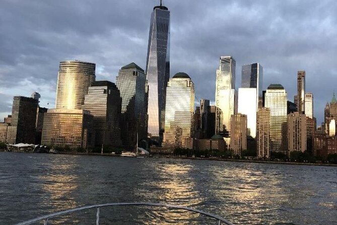 Best Private Luxury Daytime Boat Tour in New York City - 2 Hour - Boarding beside the Freedom Tower