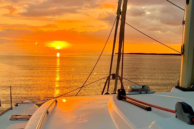 Bimini Charters - Private Luxury Catamaran 3-hr Sunset Sails - A private catamaran instead of a crowded sunset cruise