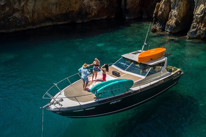 Blue & Green cave tour with yacht from town Hvar - Why This Hvar Yacht Trip Costs More