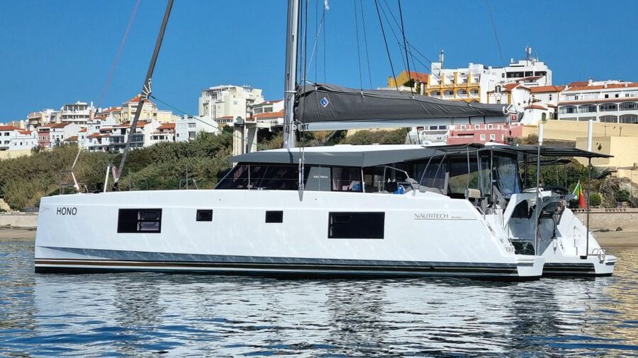 Boat in Algarve - Luxury Catamaran - Lagos - Setting out from Lagos Marina