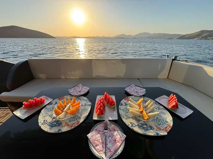 Bodrum: Bodrum Sunset Tour with Jet Black Yacht - What to Bring and What Is Already Included