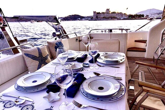 Bodrum Private Motor-Yacht Sunset Tour With Dinner For 3 Hour - Is This Private Yacht Trip Worth Booking?