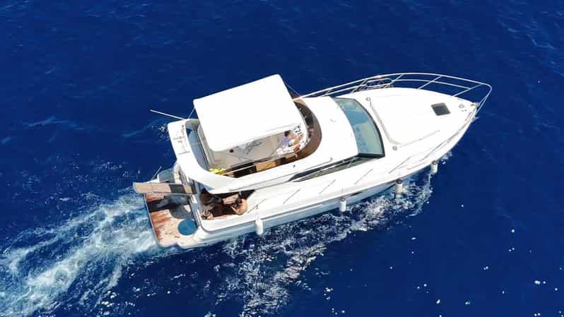 Bodrum: Private Sunset Yacht Tour with light Dinner - Akvaryum Bay: A 30-Minute Swim Stop
