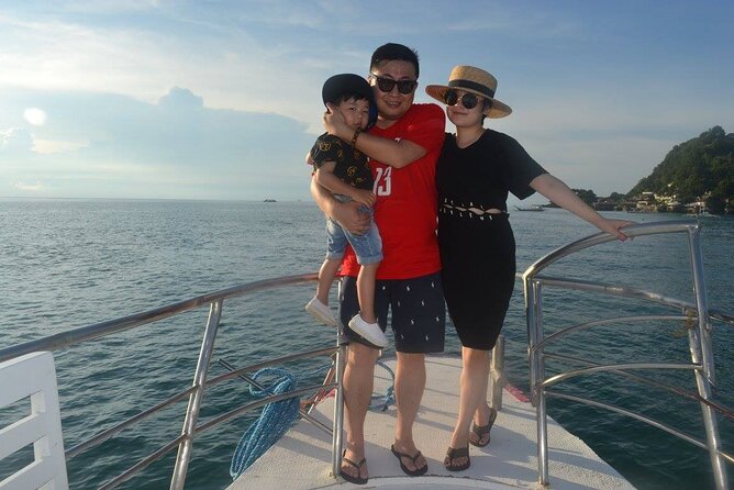 Boracay Party Yacht 2 hour tour with snorkeling - Snorkeling: a bonus, not the main reason to book
