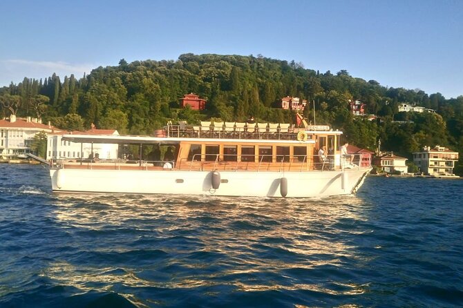Bosphorus Night Cruise on Luxury Yacht - Ortaköy and the bridge that links two continents