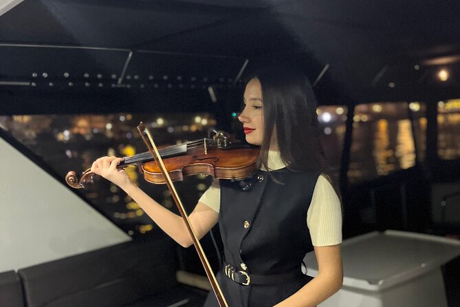 Bosphorus Night Cruise on Luxury Yacht - Küçüksu Palace and Beylerbeyi Palace