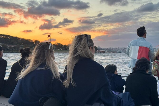 Budget Evening Cruise: Dinner, Live Shows & Party - Ortaköy Mosque and the first Bosphorus bridge