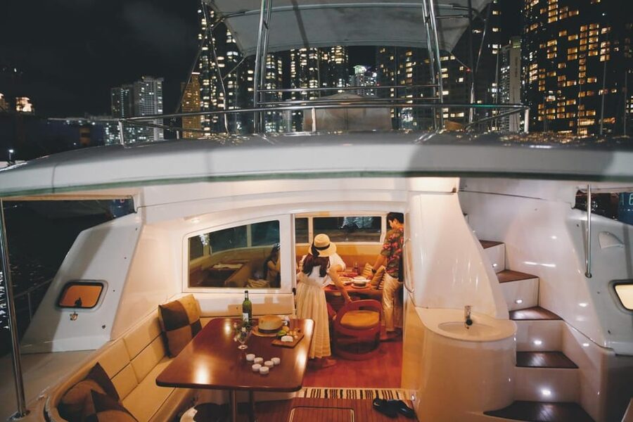 Busan: Group Sightseeing Yacht Cruise with Snacks and Drinks - A short cruise with Busan’s best waterfront view