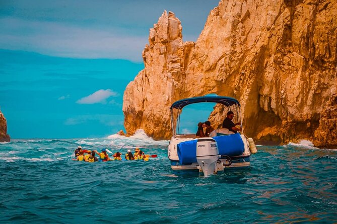 Cabo life Private Yacht in Los Cabos | 10 PAX & 3 HRS - Snorkeling, the aquatic carpet, and time to relax