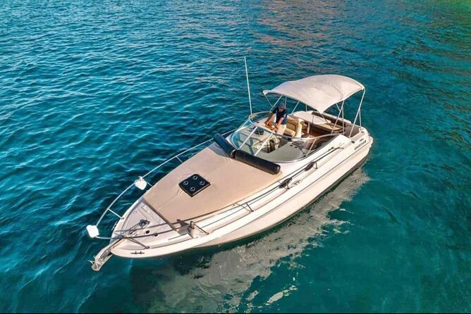 Cabo Private Yacht Cruise with Snorkeling and Swim Stop - Key points at a glance
