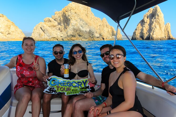 Cabo Private Yacht Tour: The Arch, Sea Lions & Scenic Beaches - El Arco, Lover’s Beach, and the sea lions