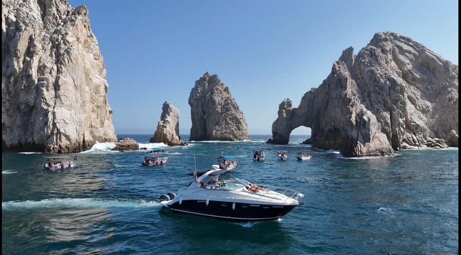 Cabo: Private Yacht Tour, Water Activities, Lunch & Drinks - Should you book the Cabo private yacht tour?