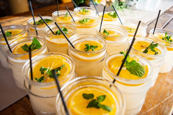 Cabo San Lucas Luxury Sailing Yacht and Dinner with a Chef - What comes with dinner and the open bar