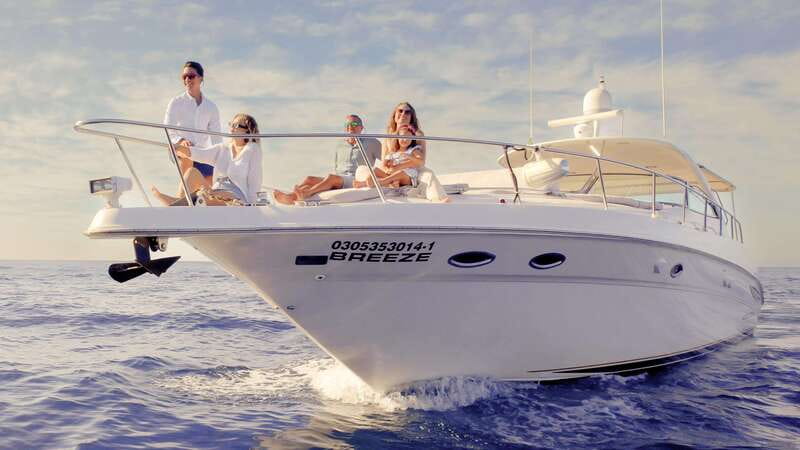 Cabo San Lucas: Luxury Yacht Cruise - Key points at a glance