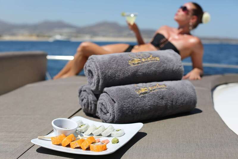 Cabo San Lucas: Luxury Yacht Cruise - Lunch, drinks, and the value of the package