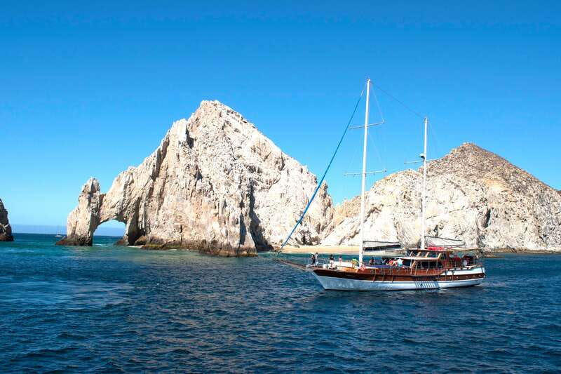 Cabo San Lucas: Sunset Yacht Cruise w/Chef Dinner & Open Bar - Dinner moves downstairs after the sailing