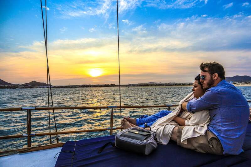 Cabo San Lucas: Sunset Yacht Cruise w/Chef Dinner & Open Bar - Should you book the Tu Enamorado sunset cruise?