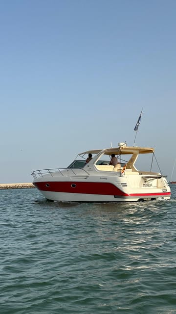 Cadiz: Exclusive Yacht excursion to La Caleta or Pepa Bridge - Seeing Cádiz Bay from Puerto Sherry