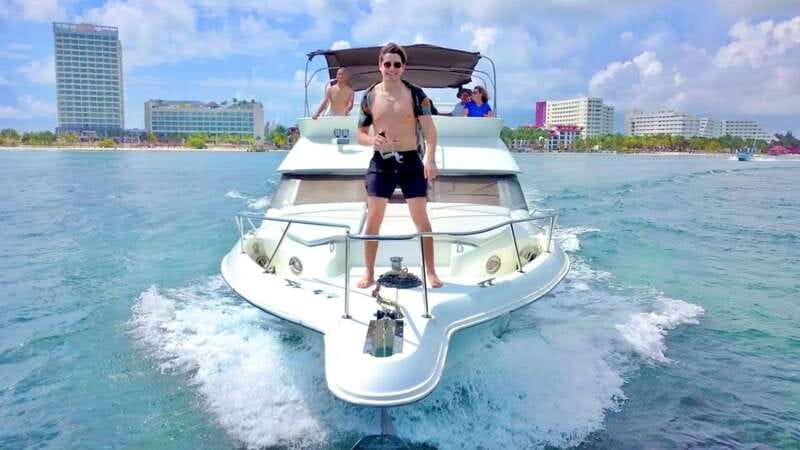 Cancun: Private Luxury 46-Feet Flybridge Yacht Cruise - The Cancun shoreline looks different from the sea