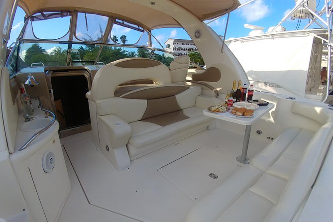 Cancun Yacht Charter to Isla Mujeres with Snorkeling -SR41H4 - Who will enjoy this yacht most