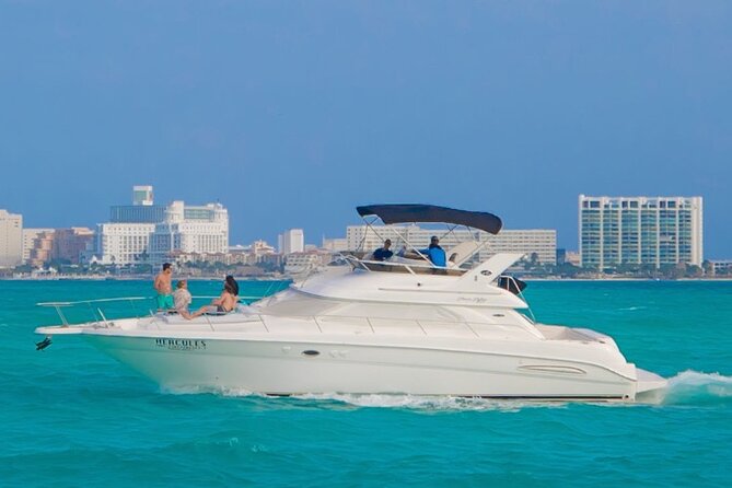 Cancún Yacht Rental SeaRay 46ft 25P13 - A private yacht, not a standard group cruise