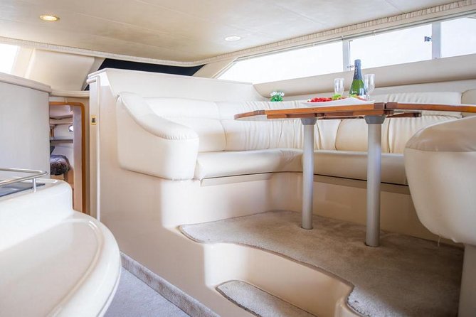 Cancun Yacht Tour - SEARAY YACHT 46 FT GREAT FOR SUNSET 15 PEOPLE MAX 25P9 - Sunset sailing and music onboard