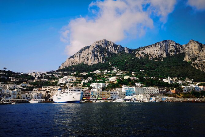 Capri: discover the beauties of the island aboard a Luxury Boat - Swimming, snacks, and time back on board