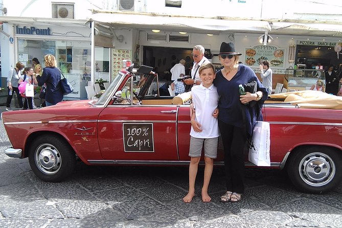 Capri luxury boat experience PLUS - Swimming and snorkeling near Marina Piccola