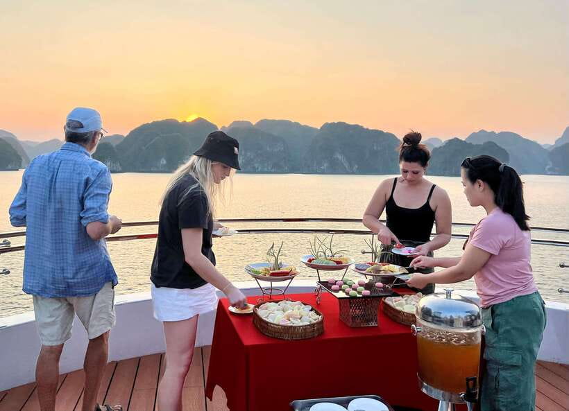 Cat Ba Island: Lan Ha Bay Full-Day with Luxury Cruise - Swimming at Ba Trai Dao with a slide and jacuzzi