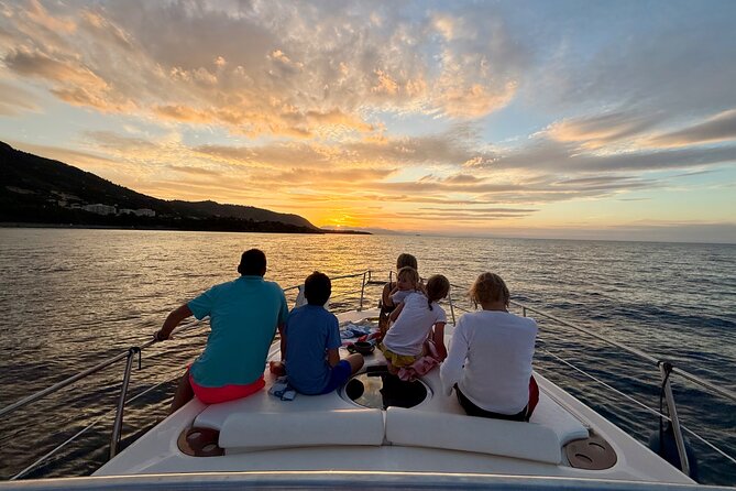 Cefalù : Mini Yacht Tour with Aperitif, Snorkeling and Caves - Caves, swimming, and the pace of the trip