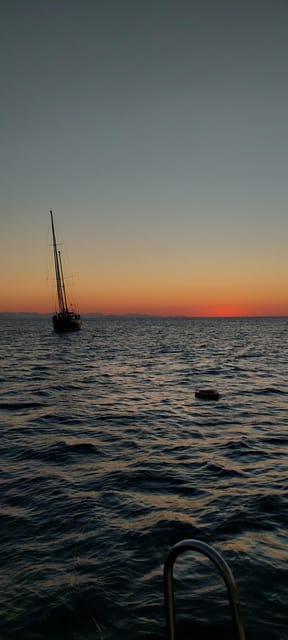 Cefalù: Mini Yacht with Snorkel Stops, Caves and Aperitif - Meeting at Port of Presidiana