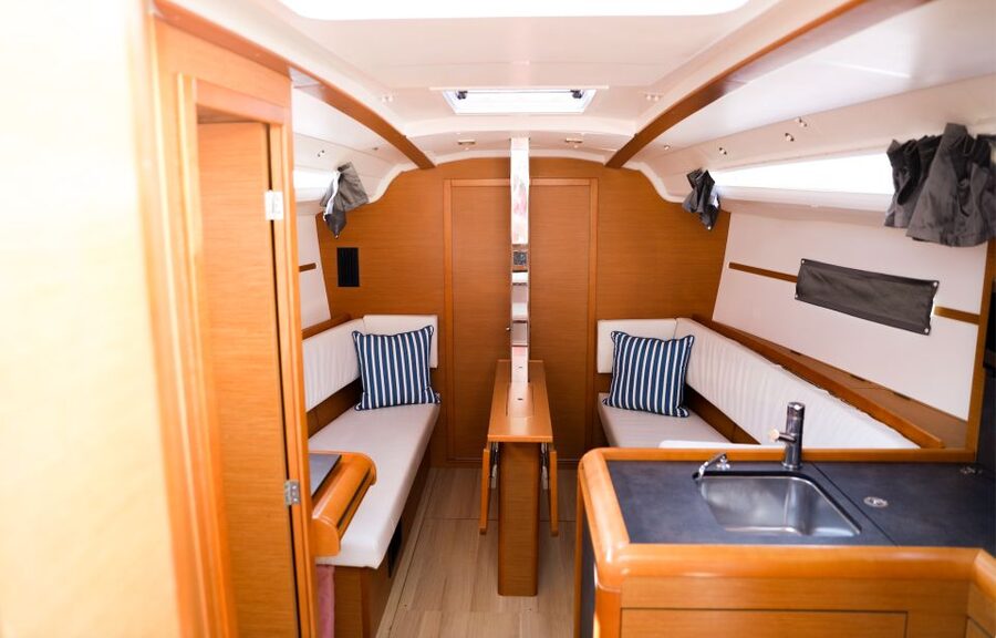 Charleston: Private Daytime or Sunset BYOB Sailing Charter - Dolphins, pelicans, and the pleasure of leaving land behind