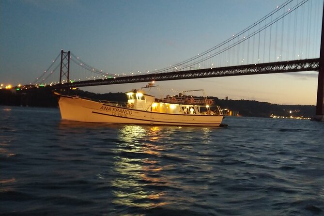 Classic Yacht Experience in Lisbon with portuguese wine - Key points to know before booking