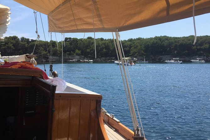Classic Yacht Sailing in Cannes - Who will enjoy this most?