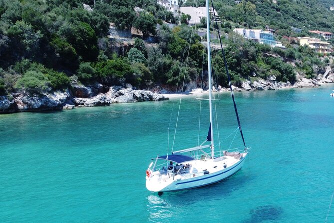 Corfu:Private sailing yacht cruise for up to 10 guests - Vido Island and the 4-hour route