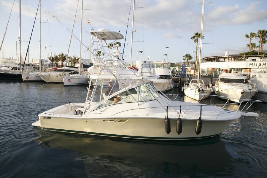 Costa Adeje: Private Yacht Sailing Tour from Puerto Colón - What the skipper adds to the day