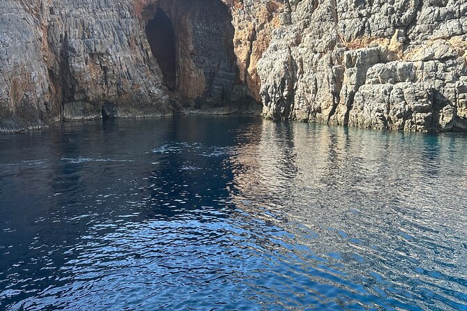 Crete Yacht Cruises 6-hours private Guided Cruise in Ag. Nikolaos - The family crew and the feel on board