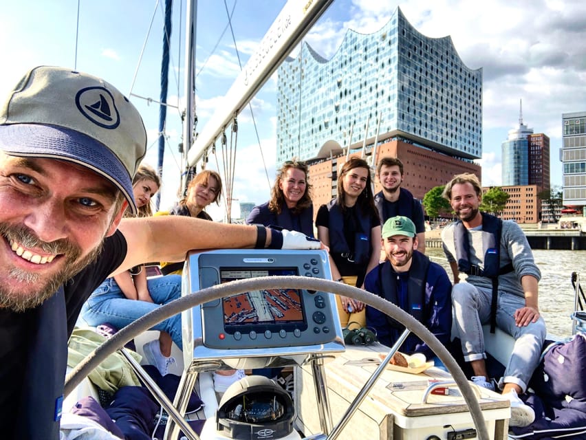 "Cruise in the City" - Sailing Yacht Event, Hamburg/Elbe - Starting beside the Elbphilharmonie