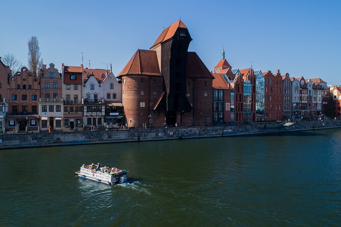 Cruises on the Motlawa River by a luxury catamaran - Gdańsk from the water side - The Crane, Gdańsk’s unforgettable waterfront landmark