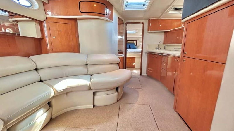 Cruising paradise in a luxury yacht in Cancun - Booking, cancellations, and timing